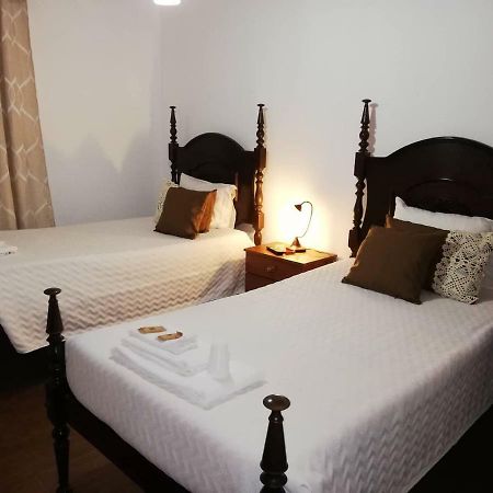 Residencia Livramento Hotel เวลาส ภายนอก รูปภาพ